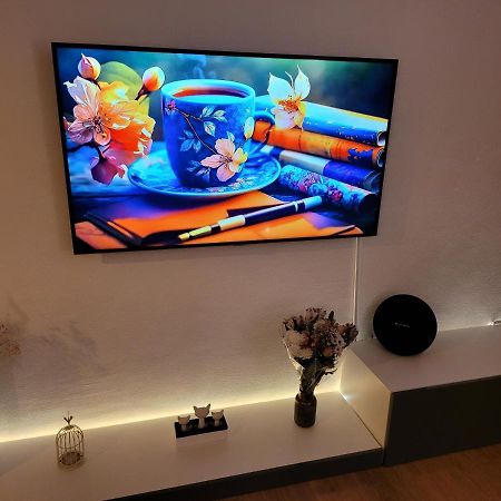 Executive Apartment Avantgarden Coresi Braşov Buitenkant foto
